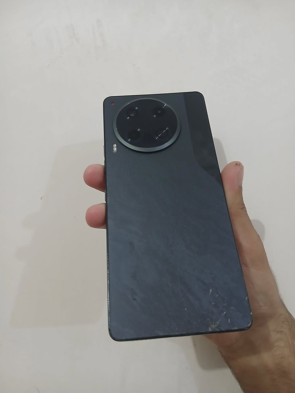 جهاز تكنو كامون 30 للبيع
ذاكرة 256 الرام 8+8
البطارية 5000 
سرعة الشحن 70 واط
الشاشة 120 هرتز
جهاز نظيف مامفتوح 
فقط بي كسر بالظهر بالأسفل مامبين
السعر 160 ألف وبي مجال 
للاستفسار مراسلة الحساب.


**إذا كنت صاحب هذا الإعلان وتريد حذفه لأي سبب، رجاءا أرسل رسالة إلى الدعم الفني**