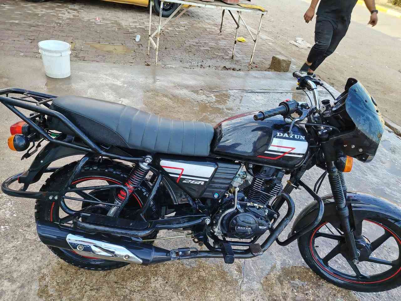 السلام عليكم
للبيع دايوان ٢٠٢٢ مرقم مكفولة 
***********
