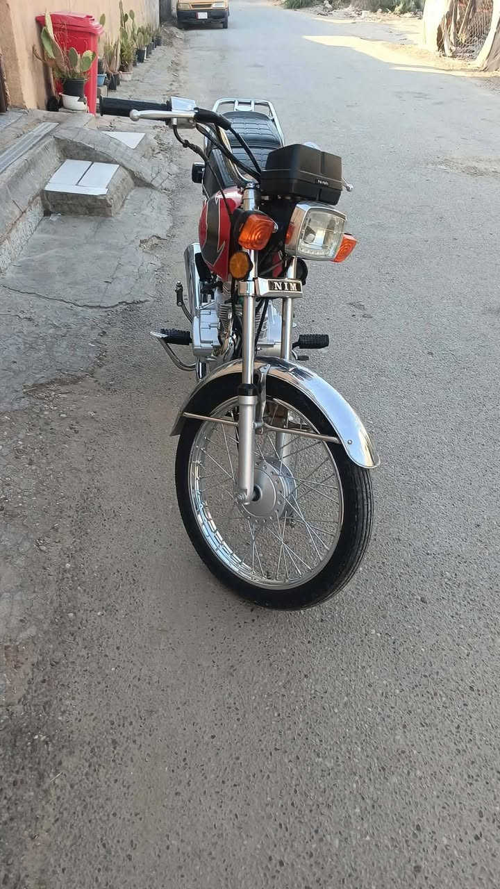 السلام عليكم دراجه نامه امتياز اوراق سكنر طالعه من الوكيل علئ ادينه صارله 4 اشهر من طالعه سعره 750 الف وبيه مجال مكاني حله _ طهمازيه لاستفسار الاتصال ع رقم مكلف بلنشر  *********** _***********
