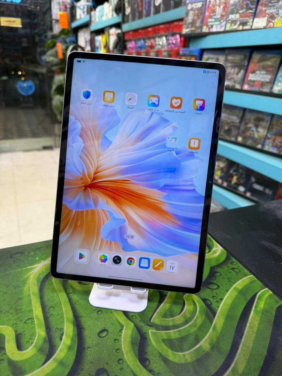 HONOR Pad V9  آيباد العملاق من شركة هونر جهاز أخو الجديد تابلت عملاق مواصفات جدا عاليه 

1 -  الشاشة تتمتع بتصميم ذو زوايا مدورة، 11.5 بوصة
2 - الدقه 1840 × 2800 من نوع LCD 
3 - نوع وحدة المعالجة المركزية
MediaTek Dimensity 8350 Elite 4 الكاميرا الخلفية
كاميرا 13MP (Fno2.0 AF).
5 - البطاريه نوع البطارية بطارية ليثيوم بوليمر 
مواصفات الجهاز جباره بالألعاب 120 فريم شحن 66 W
مواصفات الجهاز بالكامل تكدر تشوفه عاليوتيوب 
الجهاز يباع مع الضمان  السعر 525 ألف بغداد, العراق


**إذا كنت صاحب هذا الإعلان وتريد حذفه لأي سبب، رجاءا أرسل رسالة إلى الدعم الفني**