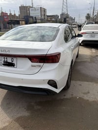 سيراتو ٢٠٢٤ • ماشي ٢٥٠٠٠ • مكينة ٢٠٠٠