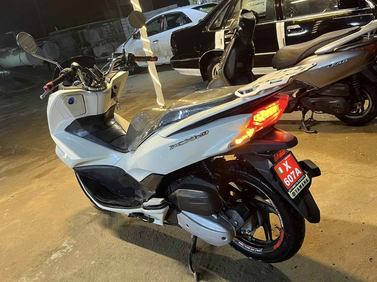 السلام عليكم ماطور بيسي اكس 150نضافة100/100حساس زدحام ستاند حساس اشاير الماطور جديد المكان سامراء الرقم (***********)،،،،،،
