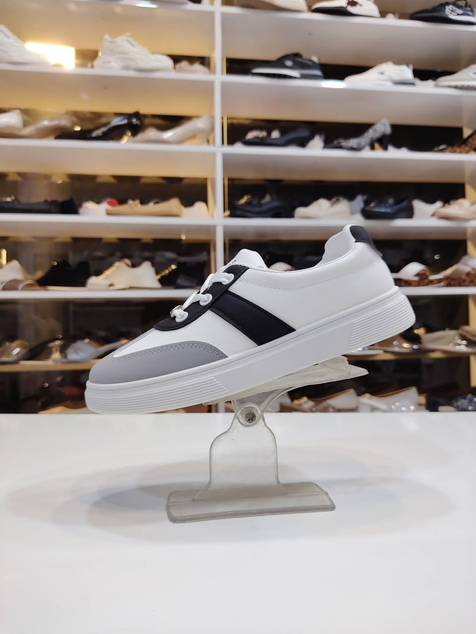 #جديد
#الآنسة
بوتينات بناتية
قياسات 37_41
قطعه ب 10000 
مجمع حجي قاسم خلف حبيب مول
يوجد خدمة توصيل داخل خانقين
واتس ***********
