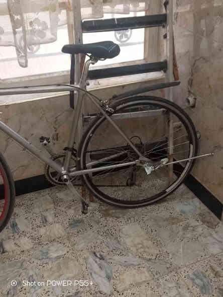 السلام عليكم بايسكل للبيع البياع الشرطه الخامسه سعر 100.     ***********
