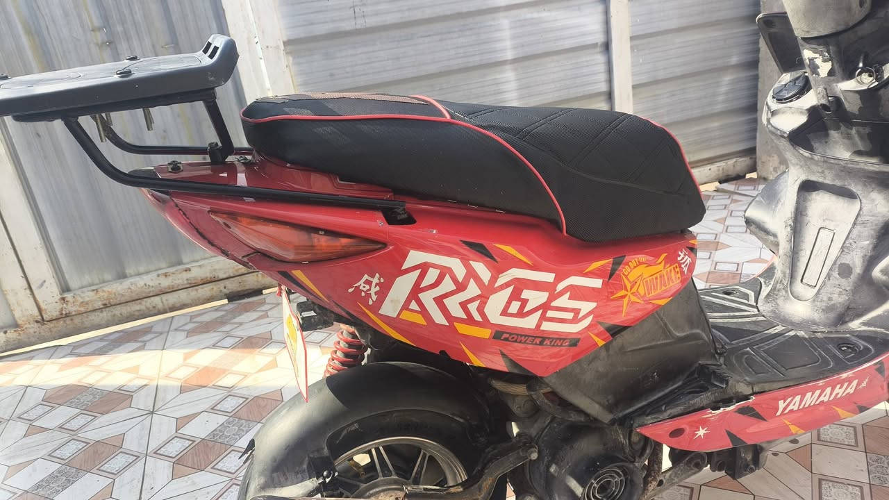 سلام عليكم ماكس مضلع ياباني سلف هندر. كهربائية يشتغل مكينه ناعمه. فقط الاشاره الكدام مكسور.
دبلات خلفي وامامي تايرات جديد ويلات نيكل
المكان البصره قضاء المدينه الرحمانيه
***********
