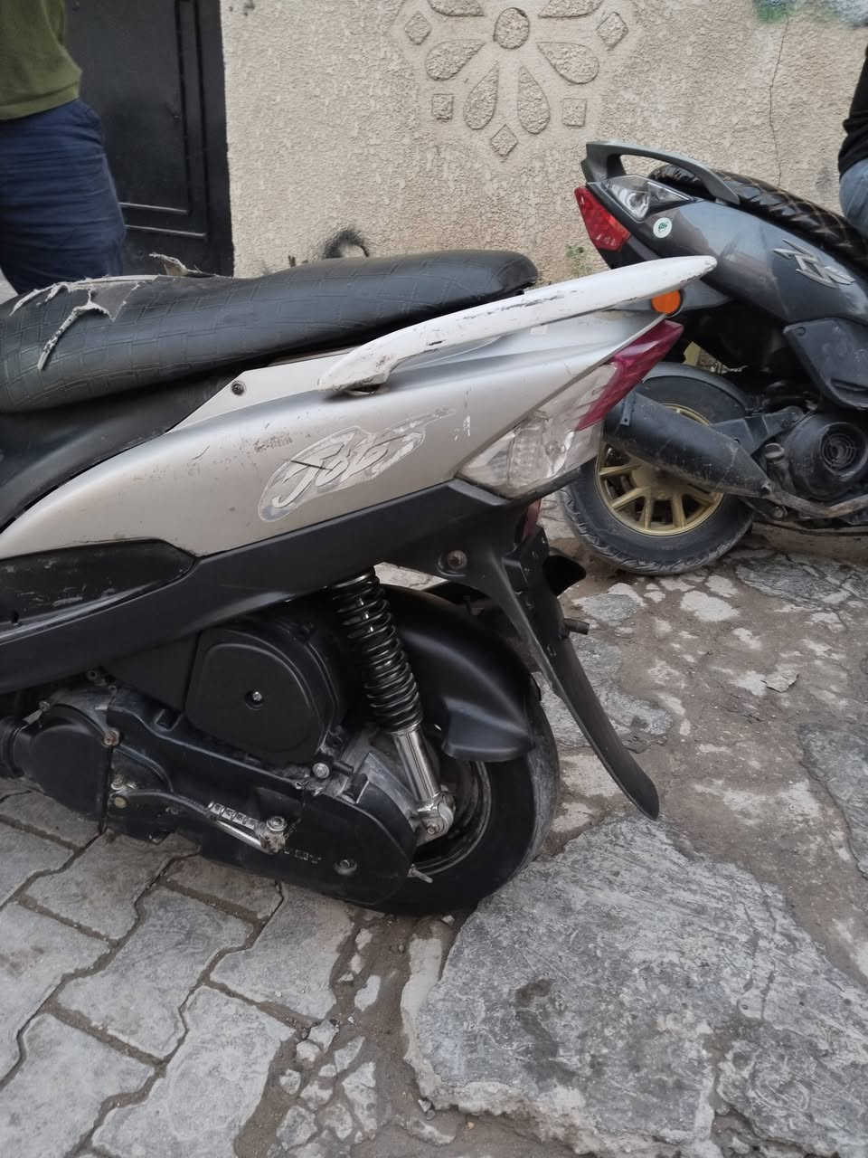 دراجه ماكس منغولي درجه شغاله سلف او هندى لايتات شغله درجه نضيفه أو كله ابلادي مكان بغداد سعر 350او بيها مجال توصل على هاث لرقم ***********
