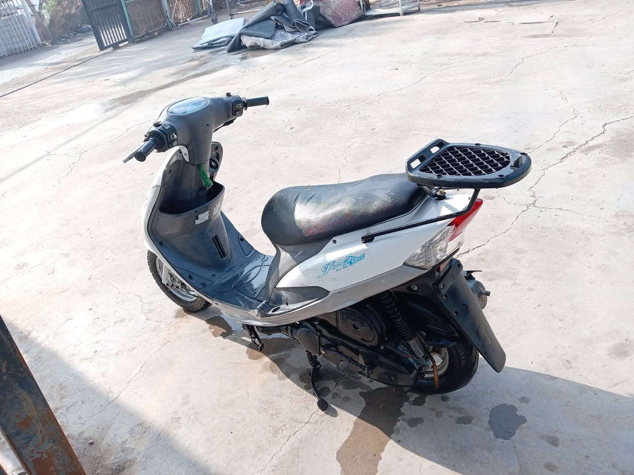 ماكس على وضع الرمبه ماعوزه برغي دراجه خير من الله الشراي يتصل مكاني ديوانيه مركز الرقم ***********
