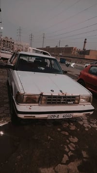 سيارة سوبر 86 مكينه وينجي نضيفه وجاهزه من كلشي حداديه ومكينه جاهزه دوا...