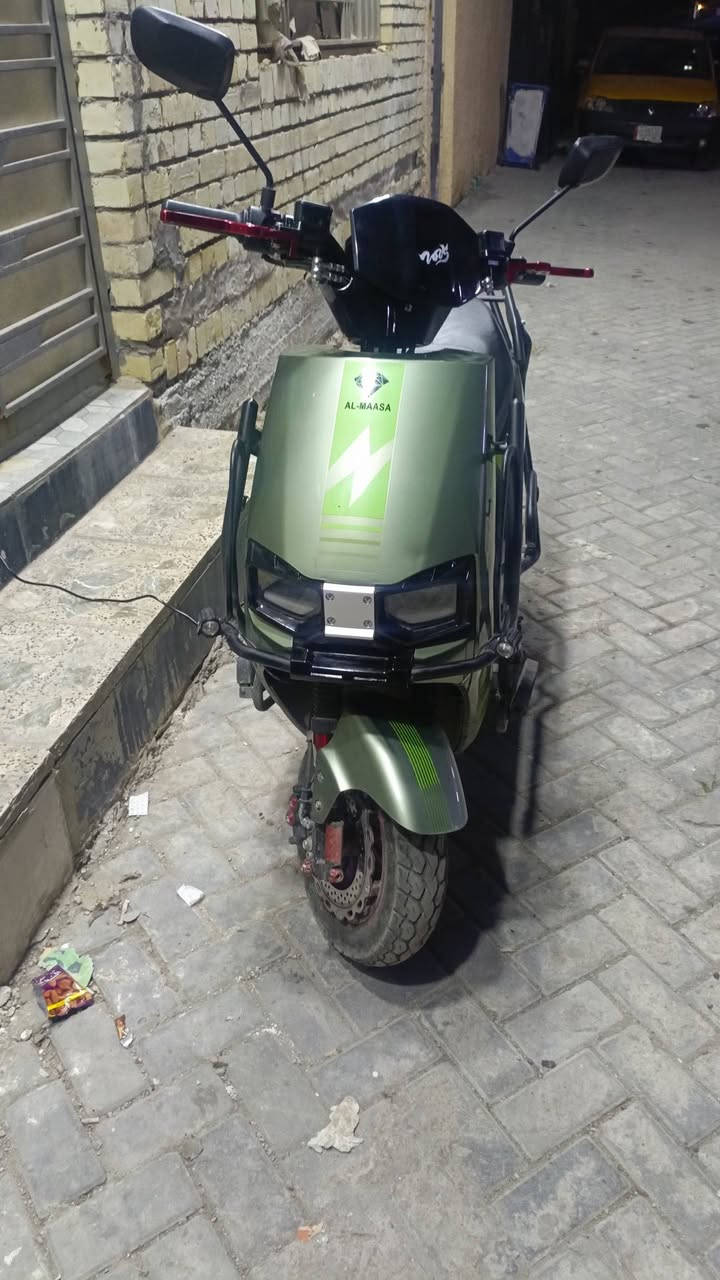 سلام عليكم دراجة شحن للبيع موديل 2025 اشتريتهة قبل 5 اشهر بس 6 بطاريات ملحقات خوذة وسلسلة وشاحنتهة
الرقم:***********
