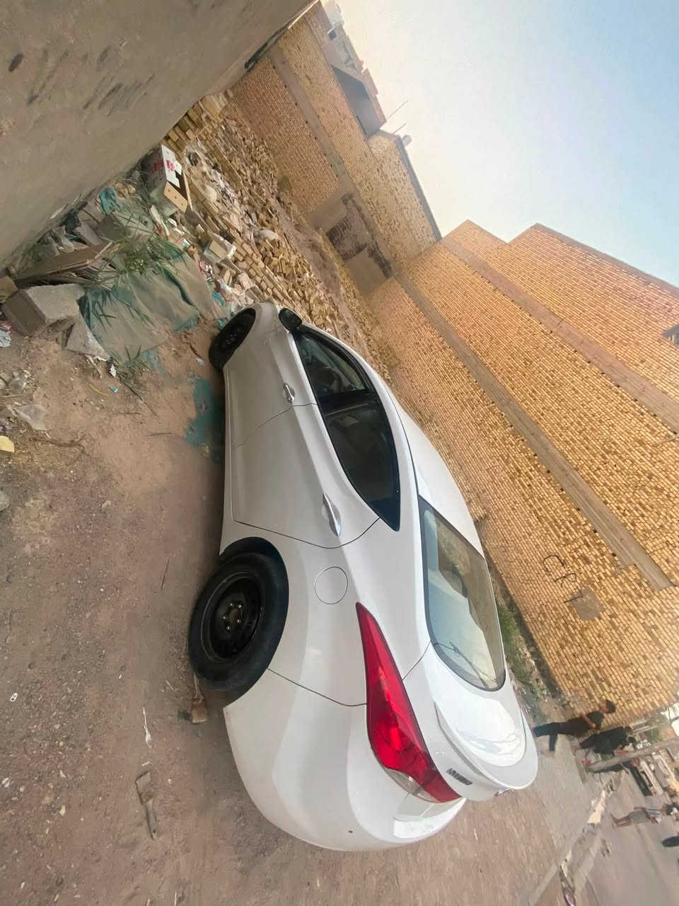الانترا  موديل2014
فول ماعده البصمه

فتحه 

اشاير مري +شفط

دوشمه جديده ونضيفه وحلوه

مكينه 1800 دوش المرغوب

ماشيه 15 الف كيلو 

سياره خير من الله

ضربته بنيد وجاملق صدر

باب العبري الوره السايق وجاملق 

ضربات خفيفه صبغ (بدون دواخل)

سياره بأسمي  تحويل ثاني يوم

السعر 90 وبيه مجال كلش قليل

*********** 
مكاني الكوت حي الحوراء .
