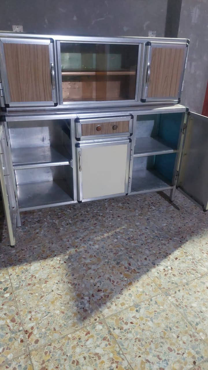 گاونتر  المنيوم جوزي متر ونص السعر 125
گاونتر  المنيوم رصاصي مترتين ونص السعر 140
کاونتر المنيوم متر ونص السعر 75
متواجد فقط ع الرقم 
***********
***********
