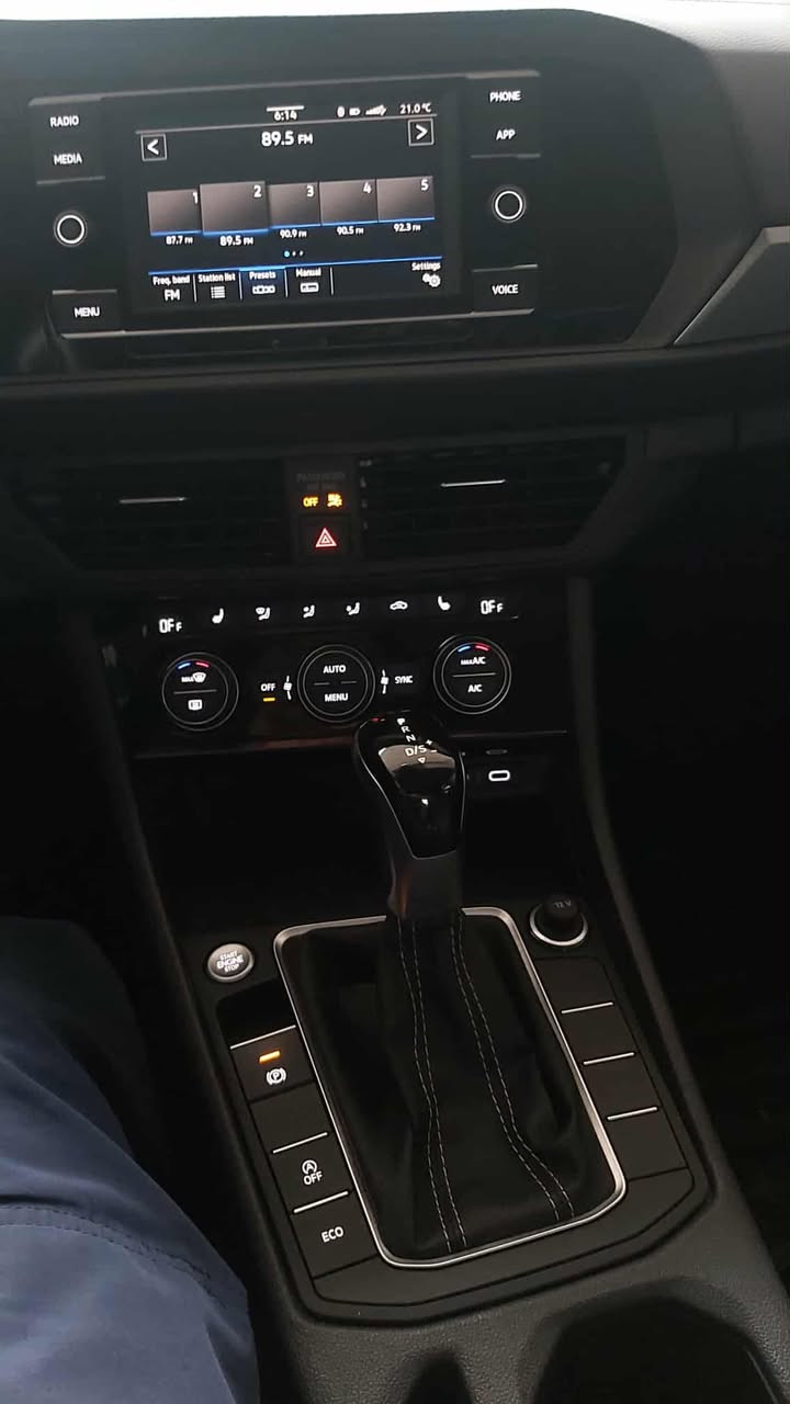 جيتا موديل 2022
موصفات se 

بدون صبغ فقط تعديل بارد بل جاملغ الخلفي 

رادار امامي خلفي

كشن جلد كهرب تدفئه

سايد بريك بصمه 

بصمه

 بانورما 

قيادة ذاتيه 

تحديد مسار
للتواصل ***********
