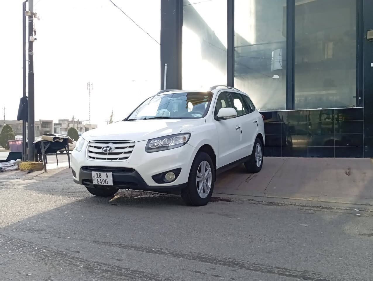 السلام عليكم للبيع سنتافيه موديل10.      6سلندر 7 راكب فتح السياره فول         مكفوله من الظربه ولصبغ والتبديل   مكان السياره بابل   السعر /(150) رقم الهاتف ***********
