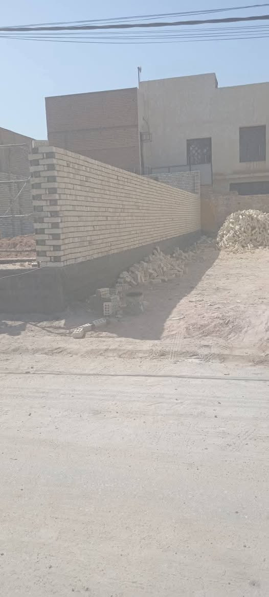 خلفه بناء متفرغ حاليآ نشتغل قطعي وعلى الدبل ***********بي واتساب
