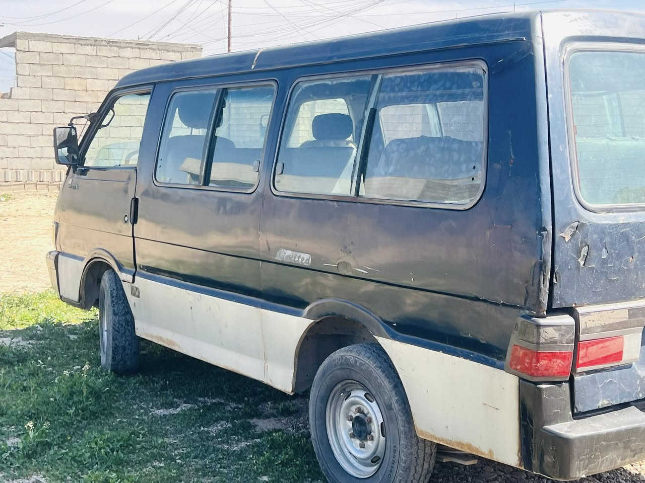 السلام عليكم كيا بستا للبيع موديل 94 سعر 27 وبيه مجال المكان العلم رقم الهاتف ***********
