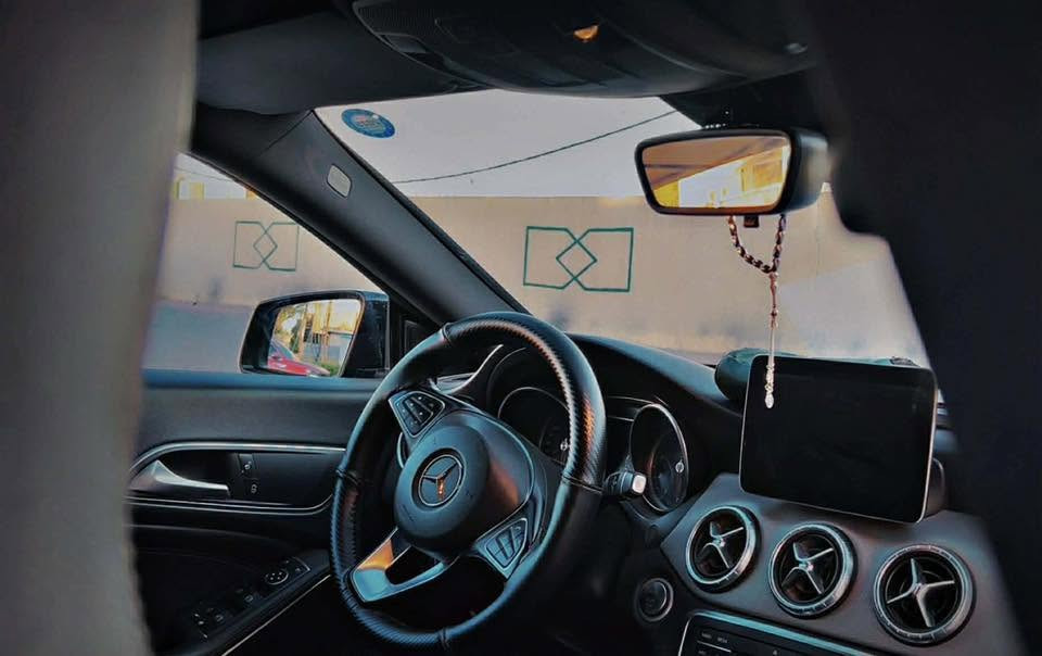 السلام عليكم 🇩🇪🇩🇪🇩🇪 بيع مستعجل
mercedes _ benz 

‏Cla 250  خليجي

ارغب حجم بهذا النوع 

موديل 2016

حجم المحرك ٢٠٠٠ 

يعني ٤ سلندر بانزين توربو 
 ❌السياره بدون صبغ كفاله عامه❌ 

كفاله محرك كير صدر  

🛑 داخل  اسود مميز رياضي

🛑 وياله بلاد المرغوبات 

🛑شاشه كبيره 

🛑 اناره داخليه متعدده 

🛑 مثبت سرعة cruise

🛑 بصمه 

🛑 شفتات سترين  

🛑 اناره داخليه ١٣ لون 

🛑 سستم صوت مميز 

🛑 حساسات 

🛑 كشنات هيتر 

🛑 كشنات خزن ميموري 

عداد المسافات 100 الف ميل

مكانها  (( بغداد )) 

مكينه و كير كله بدون اي عيب سيرفس كامل

و بالعافية على اللي ياخذهه 🙏

السعر (158 ورقه ) وماعتقد اكو هيج سعر بلسوك كله عرضته بسعر وحده 2014
للاستفسار 
***********
