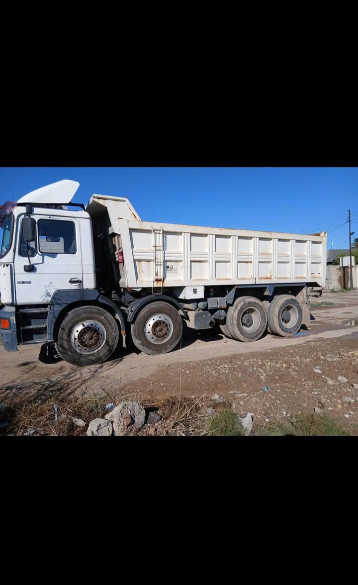 السلام علیکم البيع مان صقر عكرب مديل 2001 رقم الهاتف ***********
