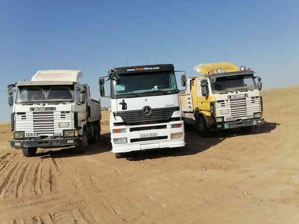 سلام عليكم اكسور 2004للبيع من جوى الشغل رقم دهوك جديد حصى كاز بودي طوناج ال مرغوب بشمال سيارة بسمنا مال جناي  لاستفسار على الرقم ***********
