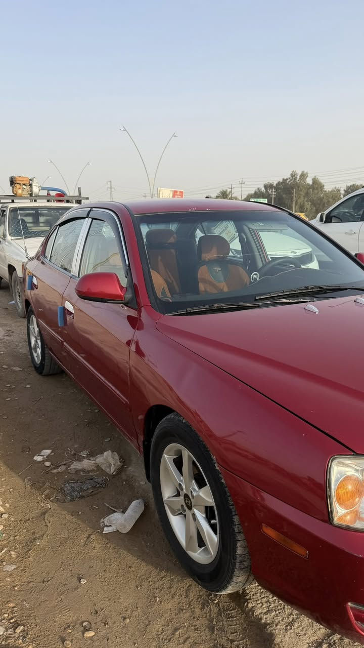 سلام عليكم سيارة للبيع النترا2005 مكينة 2000 دبل حساس مصبوغة عام جمالية مكفولة من ضربة قوية ومن كص سيارة صدر جديد تخم تاير عليهة نضيف كهربائيات شغالة كلهة متصرف عليهة الف سيارة على ايدي كاملة مكينة وكير مكفولة سعرهة 77 وبيهة مجال للناس الطيبة رقم الهاتف ***********
