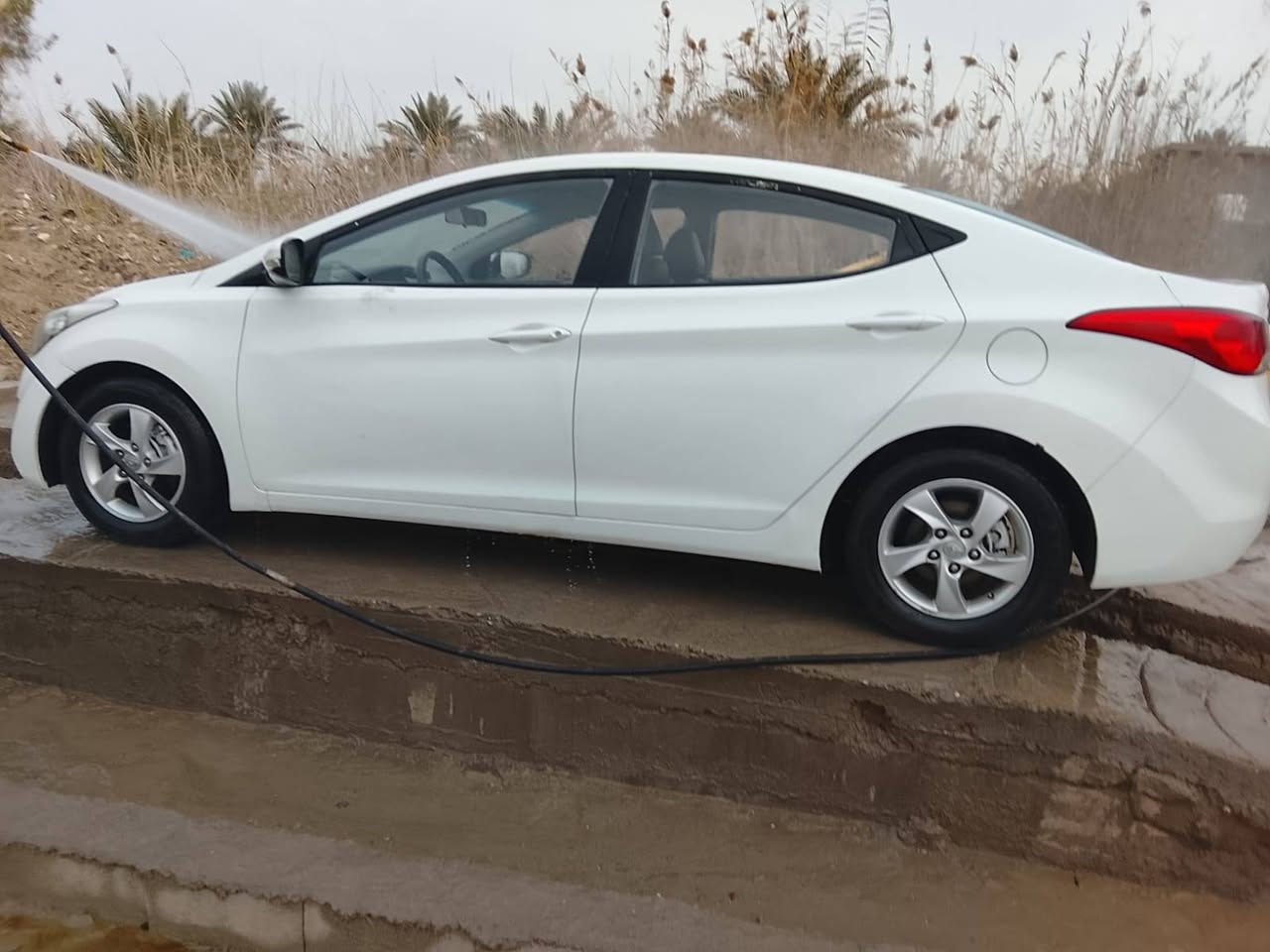 النتره 2014 متومه كصه جنطه نضافه 100٪ دك حاسبه وين ماتريد السعر 50وبيها مجال شي قليل حك الجيه المكان بابل ***********
