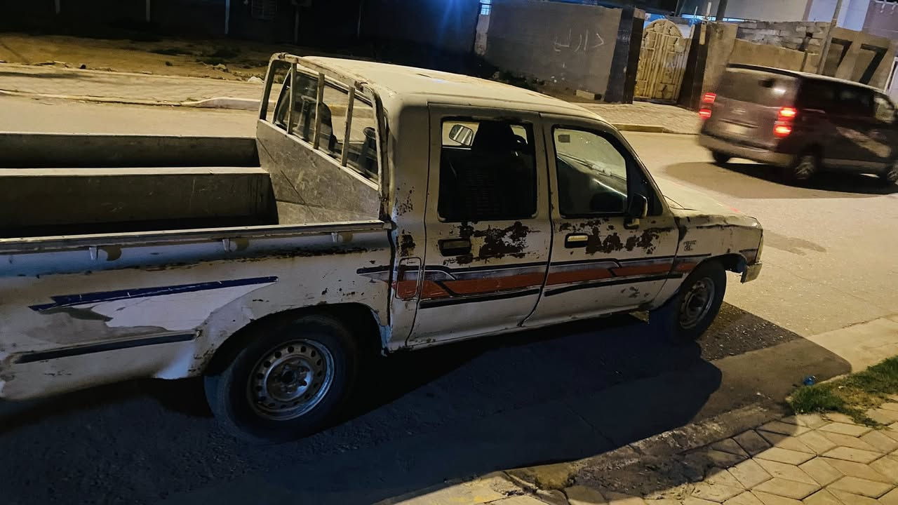 السلام عليكم بيكم تيوتا موديل 89 رقم بغداد صدامي تحويل ثاني يوم بس انتباه ⚠️⚠️ السنويه والبليتات ضايعات  بيهن بلاغ وعندي واجهه سنويه راعيه يريد تحويل محرك ثري وأي كير اوتماتيك شرط لاتنقيص ولا تبخير صدرها نص عمر التأيرات نص عمر كهربائيات كلها شغاله لايت سكن إشاره فقط دبل إشاره ماتشتغل راعيه يمي تريد تروحله تريد تخابره بكيفك السعر 25قفل بدون عمله 
العنوان: واسط ناحيه تاج الدين الحفريه 
الرقم اسيا:***********
اثير:***********
