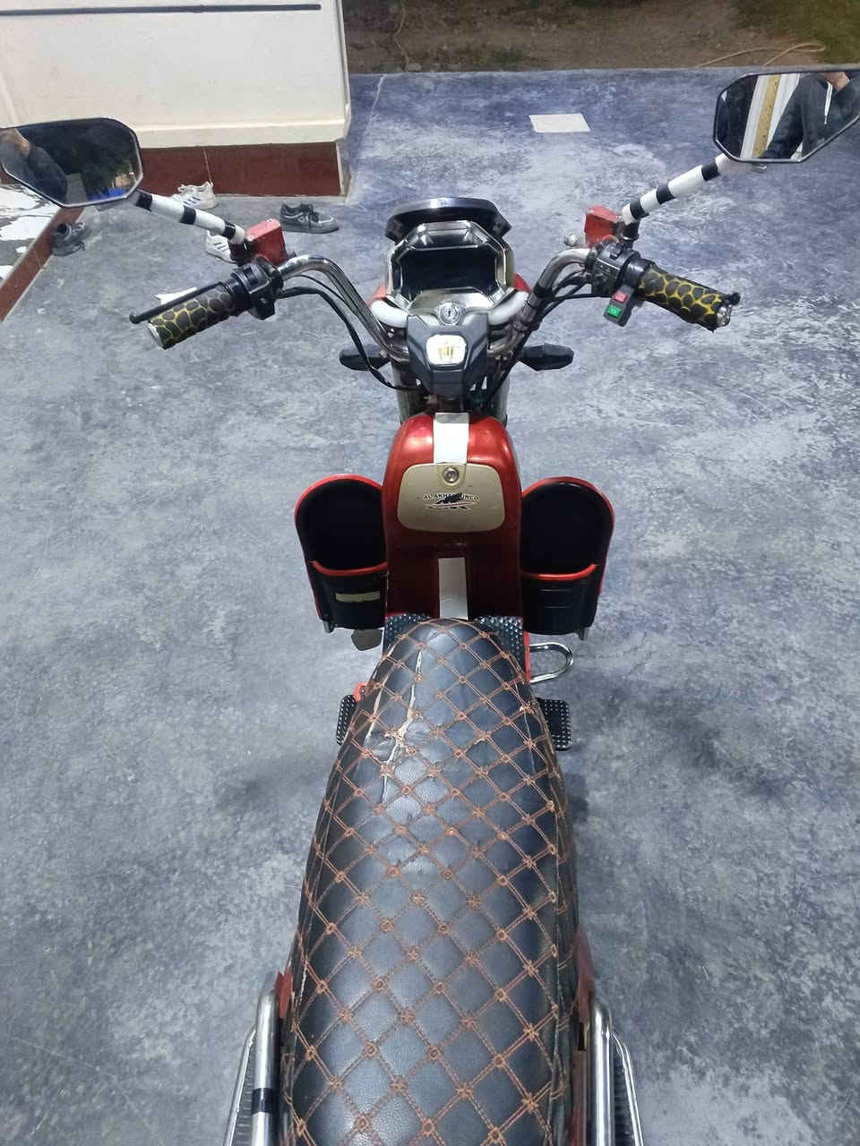 السلام عليكم موطور شحن هارلي للبيع بطاريات عل فحص سعره ٥٦٠ وبي مجال بصيط الاستفسار *********** مكان فلوجة
