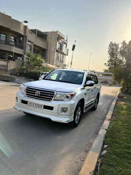 السلام عليكم 
من رخصة الأدمن المحترم                                       👇                              
للبيع سيارة لاندكروز 2010 خليجي كفالة عامة سعر 304 وبيها مجال 
فول مواصفات 1/1GXR معروفة مواصفات السيارة   👆
بيها بل جاملغ الخلفي بارد على كد شبر بس والباقي كفالة 
السيارة جديدة بمعنى الكلمة 
مكينة 8🚀مكينة وكير كفالة 7راكب 
3قطع تبريد ❄️. تخم تاير جديد دلوب جبلي ⛰️
رقم السيارة بغداد بسمي 
السعر 304 وبيها مجال بلاش والله ماكو هيج سعر
رقمي***********
