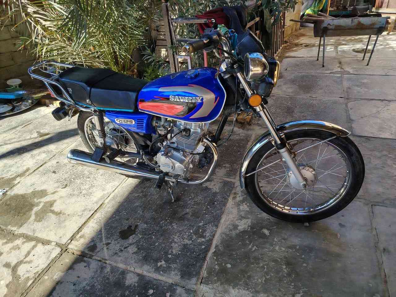 إسلام عليكم دراجه للبيع 5كير الدراجه سيفان الشراي يجي خاص  الموو شراي لا يدخل رجان مديل 21/***********بيه وتساب
