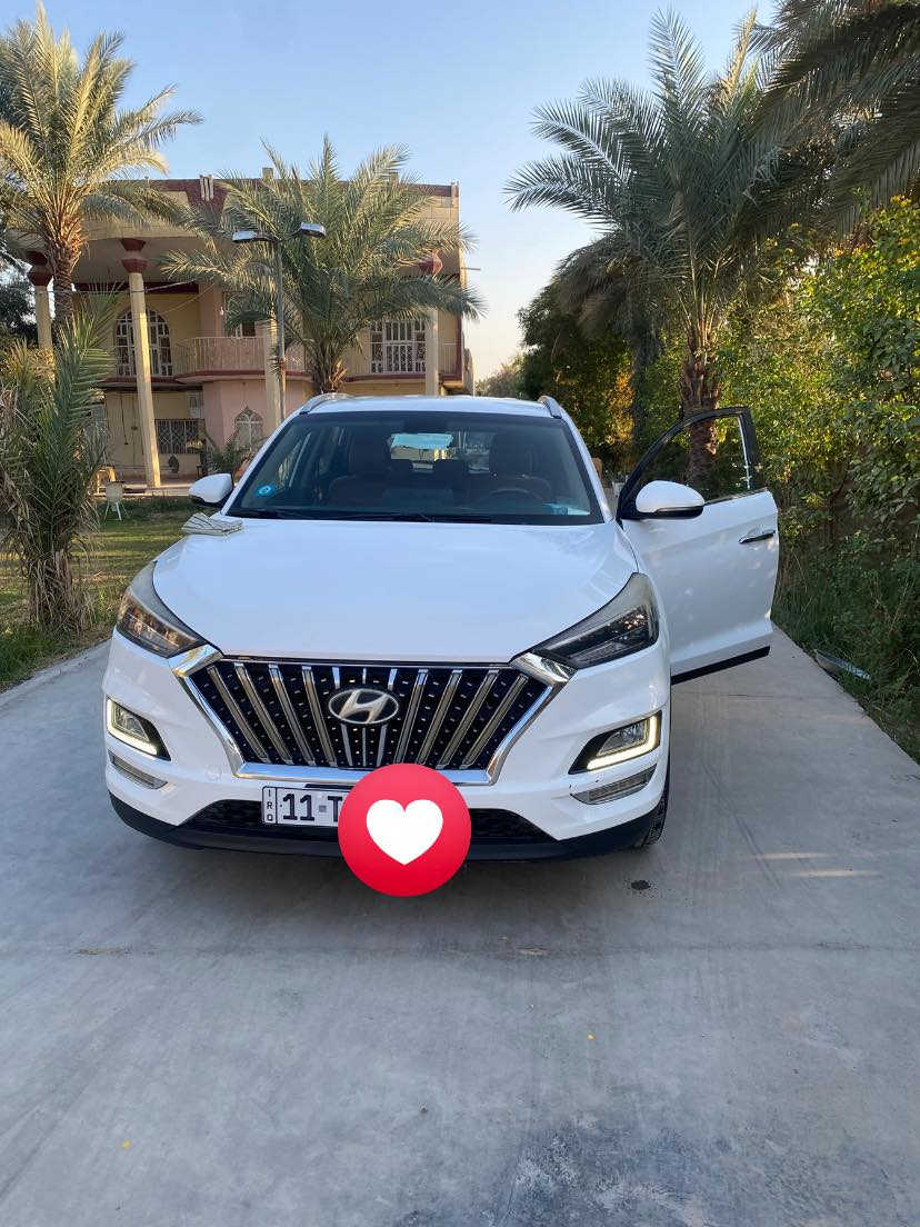 توسان ٢٠٢٠
فول مواصفات عدا البنراما
شاشه 
بصمه 
رقم بغداد الانكليزي 
سنويه جديده 
السياره ماشيه ١١٦
بيه رصععات ثنين فقططط


**إذا كنت صاحب هذا الإعلان وتريد حذفه لأي سبب، رجاءا أرسل رسالة إلى الدعم الفني**