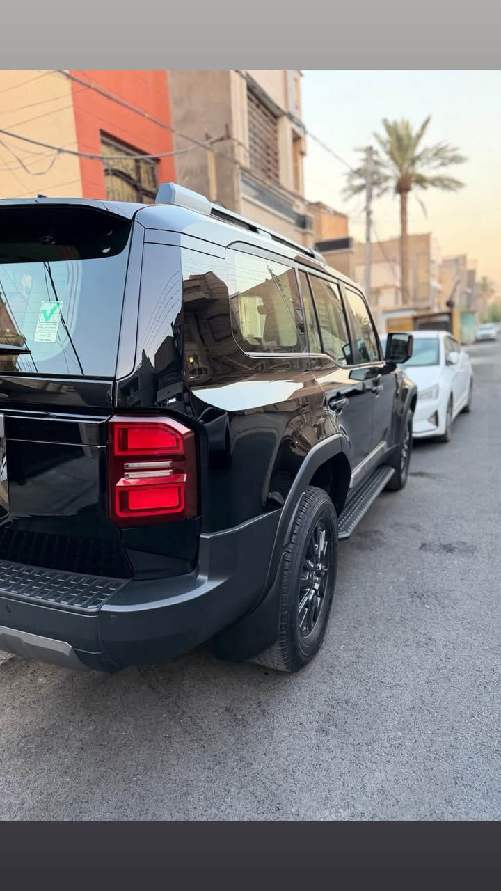 برادو 2024   R3  ساز مغلفه ppf ماشيه ١٣ الف بعدها بضمان الوكاله  ومكفوله من كلشي 
رقم بغداد مرتب بأسمي تحويل مباشر مكانها بغداد المنصور

***********
***********
