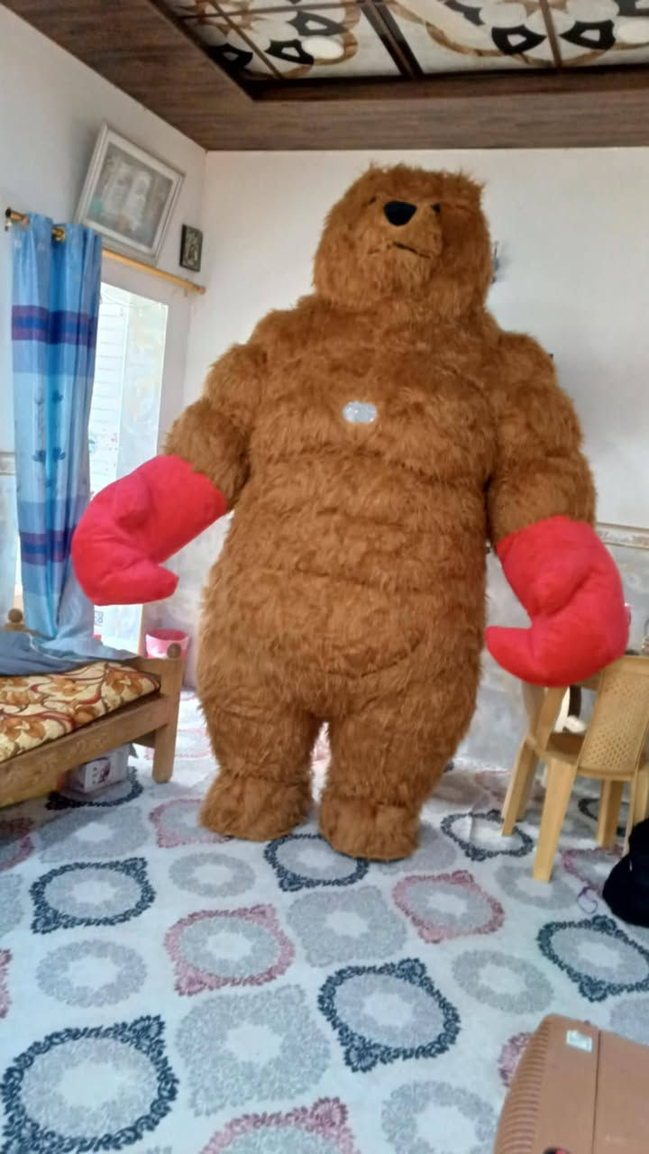 سلام عليكم ورحمة الله وبركاته شنونكم أهالي منطقتي الكرام اخوان عندي زي تنكري طلعلي بل امزون ف اخوان قررت الي يفتح مشروع او لعبه منتخب ادزله شخص يلبسه اله ويسوي أجواء مقابيل محله فقط مقابل تترحمون الابوي ودعم للمحلات بسيطه والاماكن جديده ***********
