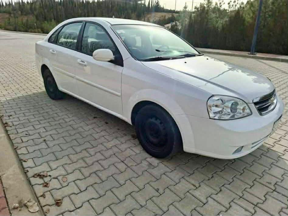 ۆپترا ٢٠١٢ ۆتۆ ماتیک سەیارەکە کامل مەسرەف کراوە پێویست بە وەسف ناکا تابریت ساردو گەرمی مەزبوتە ئاوێنە کارەبای هەمو گیانی ئش ئەکا سەیارەکە ساخە  کەفالەتی مەدەنی ئەکەم*********** واتس ئەپی لەسەرە
