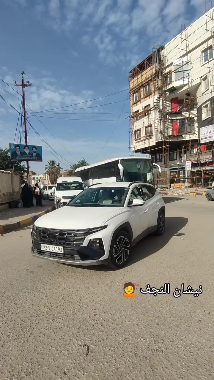 باص كنتوريه للبيع جاهزه تخم تاير حداده عامه توه فاتح تبريد صيني ثلج  سياره فول ٥٠ نفر  رقم ستره رقمي شوكت ماتخابره موجود ***********
