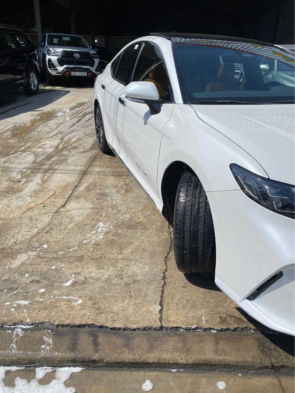 Toyota camry gle 2025 
فول مواصفات ناو قيسى 
٢٤٠٠٠km 
كيلن 
شركه ساس 
سعر ٣٢٠ مجال 
*********** 
*********** كركوك, العراق

