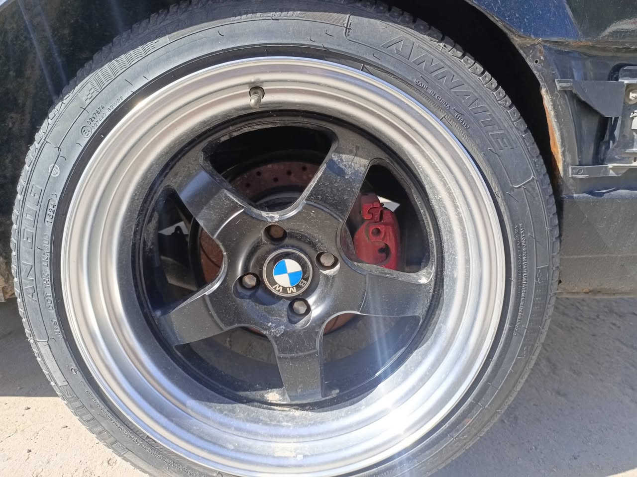 سلام عليكم زعره رقم كركوك الماني سنويه منتهيه من 22 كير مكينه حداديه امامي خلفي حاويه 
تخم ويل وتاير بل كارتون عوزه ترتيب وتطبيك بجم سعره 30وبيه مجال بسيط ***********اتصل
