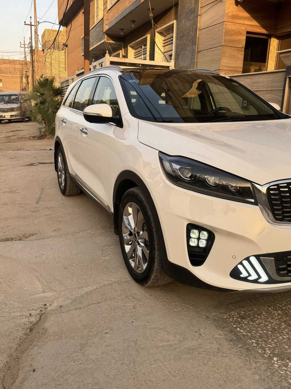 سورنتو خليجي 2020 رقم بغداد فول مواصفات ماشيه 80 
خمس كامرات 
سلايد
الكشنات الاماميه كهرباء تدفئه وتبريد 
الكشنات الخلفيه تدفئه 
معروفه مواصفات الفول 
اي استفسار اتصل ع الرقم فقط مكلف بالنشر 
***********
