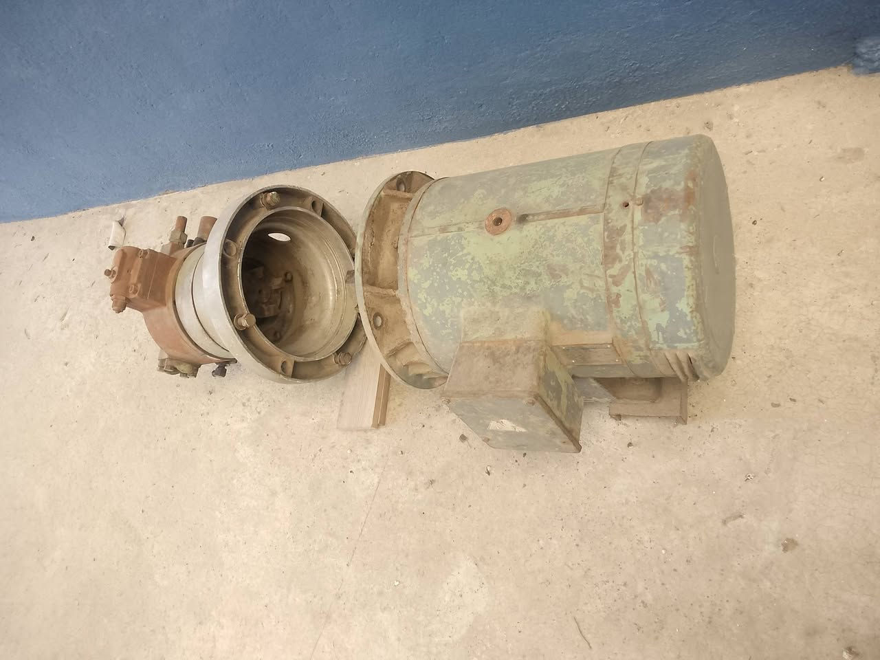 للبيع شرط الشغل


**إذا كنت صاحب هذا الإعلان وتريد حذفه لأي سبب، رجاءا أرسل رسالة إلى الدعم الفني**