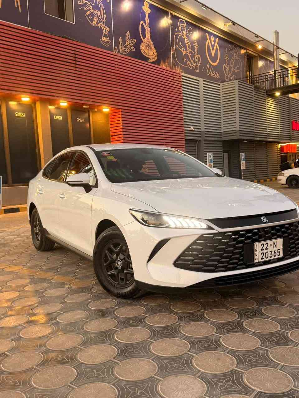 السلام عليكم

للبيع byd گن بلاس 2025 

سياره جديده 

ماشيه 6 الف 

كفاله عامه  رقم اربيل  داخل زيتوني 
بمواصفات كن بلاص معروفه 
السعر ١٣٠وبيه مجال 
مكاني النجف الاشرف 
 رقم الهاتف :***********
