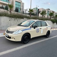 بەناوی خوا نیسان تیدا ٢٠١٢  گیڕ ئۆتۆماتیک سەیارەکە هەتابلیت جوانە زۆر ...