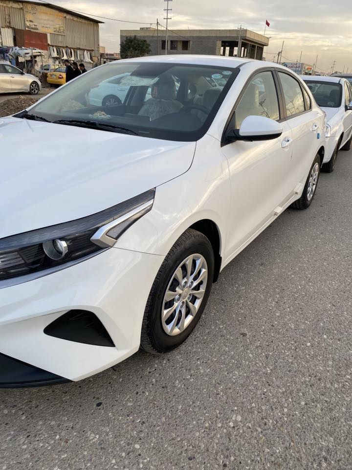 السلام عليكم

سيراتو موديل 2024

رقم اربيل مميز

-ماشيه 19 الف
-محرك 1600
-تبريد قطعتين
-لد نهاري
-داخل لونين
-حساس خلفي
-لايت عدسه
-حساس ضغط اطارات
-تحكم جهتين
-مثبت سرعة
-مانع انزلاق

مكفولة كفالة عامة بيها فقط بارد بالجاملغ الامامي 

السيارة جديدة على وضع الشركة

مكاني الصويرة/***********
