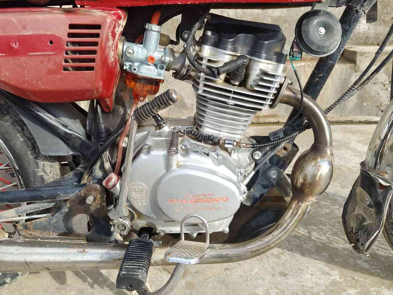 السلام عليكم درجة نامي برو 
باب أول اصلي كلشي شغل شرط 
مكين مفتوح بس نضيف 
اورق كمل 
440الف شراي يتصل 
***********
