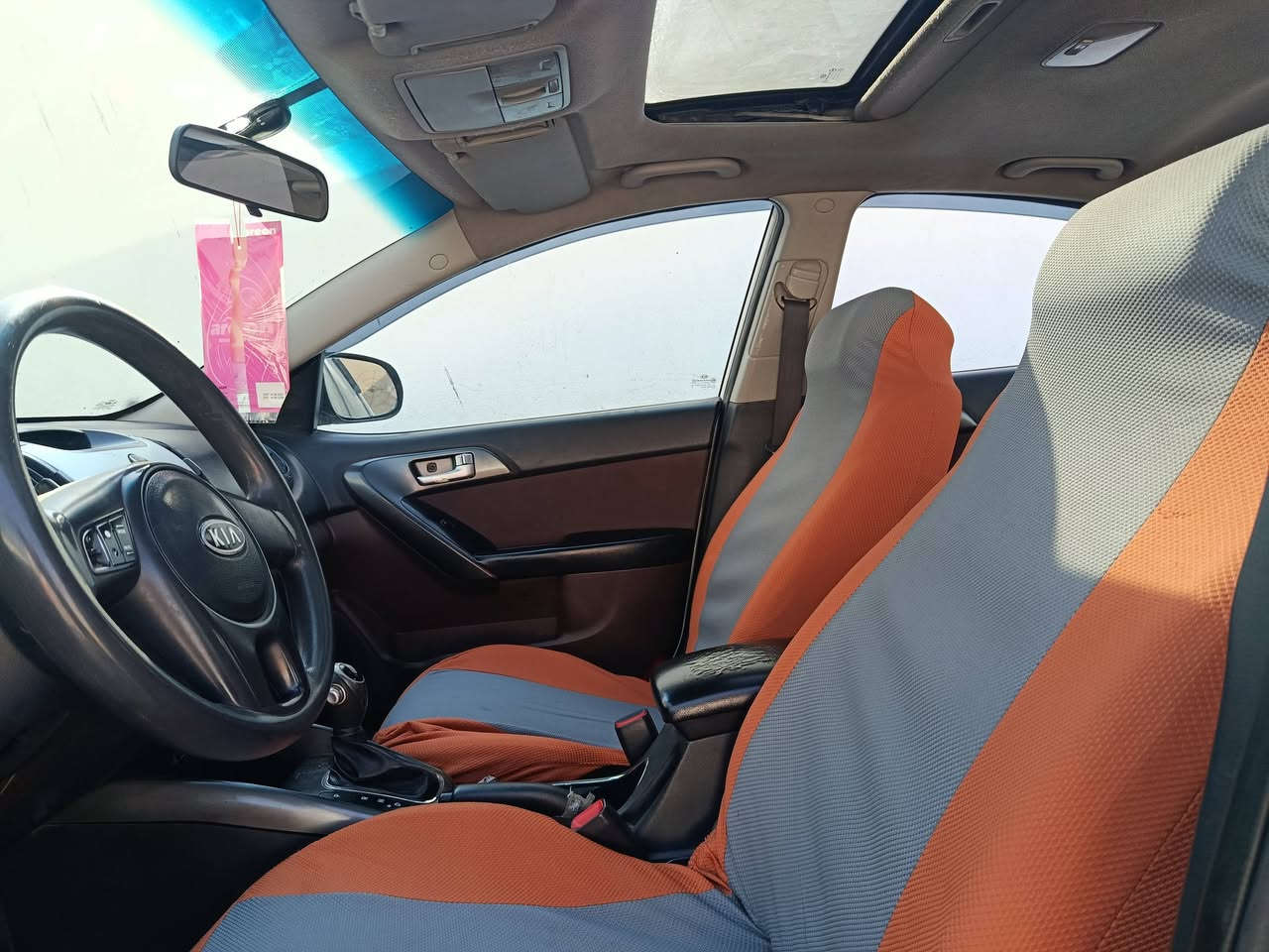 سلام عليكم للبيع اومراوس 
سيراتو فول مواصفات موديل 11
محرك كير حداديه تبريد 
مكان السياره كربلاء 
سعره 87 
***********
