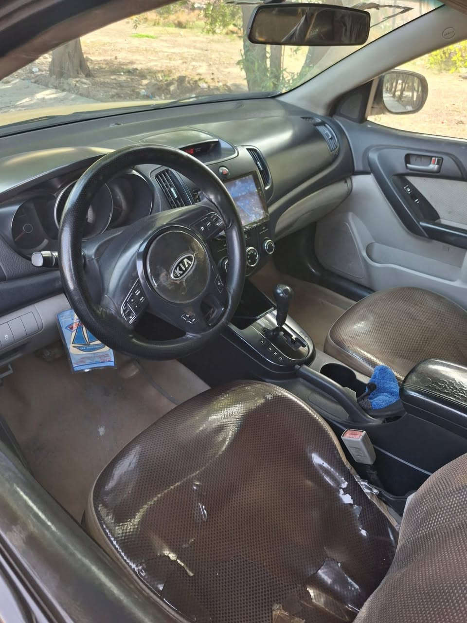 السلام عليكم من رخصه الادمن كيه فورتي البيع موديل عشره وارد امريكي حادثها بنيد وجاملغ وباب ومكينه لفين دوش صدر امامي وخلفي تخم تاير جديد السعر 78وبيها مجال رقم الهاتف 📱 ***********
