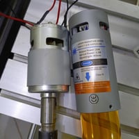 ماكينة CNC • مع ليزر