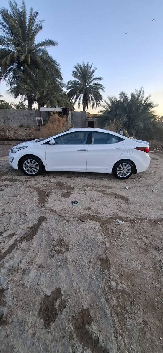 مكلف بالنشر النترا للبيع موديل ١٦ مكفولة تبريد قطعتين للاستفسار رقم *********** صاحب السياره مكان السياره بابل الحصوه السعر 135 وبيه مجال
