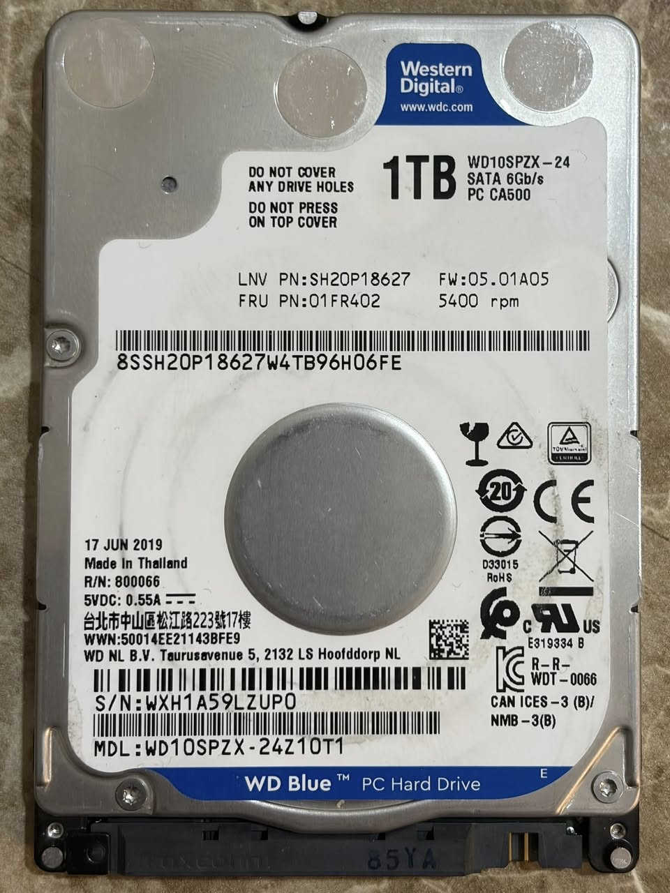للبيع هاردات HHD
WD Blue 1TB لابتوب
Seagate 1TB لابتوب
Seagate 500GB لابتوب
Toshiba 500GB لابتوب
WD Blue 250G  دسكتوب
السعر كلهن 100 الف 
استخدام شخصي مو مال امزون


**إذا كنت صاحب هذا الإعلان وتريد حذفه لأي سبب، رجاءا أرسل رسالة إلى الدعم الفني**