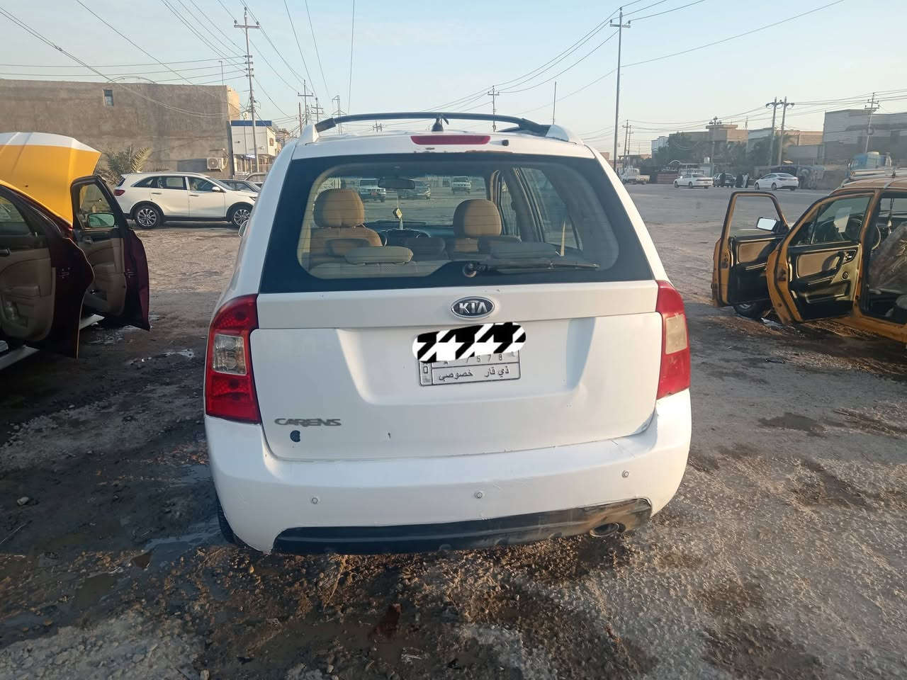 كيا كرنز للبيع رقم ذي قار تحويل ثاني يوم موديل 2008
السياره جاهزه
 ٧ راكب خليجي
 4 سلندر 2000
محرك و كير و حداده و تبريد 
خير من الله
البدي بي ضربات خفيفه
 وبي صبغ شوف العين وشوف وحكم 
السياره مكفوله گلبه وچفيه وعيب شرعي
مكانه السيارة ذي قار / سوق الشيوخ 

السعر 91 $ وبيها مجال
***********

