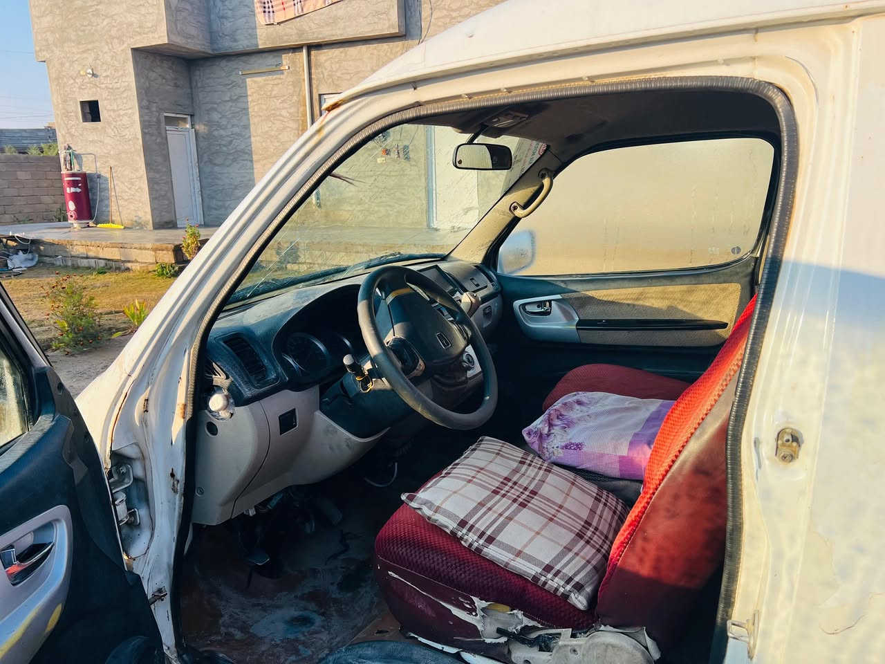 السلام عليكم
هايس جمبي H1 2014 للبيع
كير محرك كفاله 
السعر 34وبيها مجال
***********
***********
