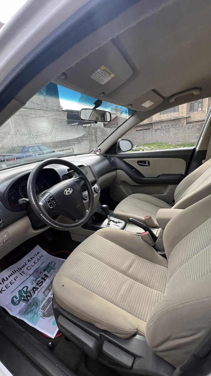 سياره النترا موديل 2010 كير محرك شرط رقم اربيل هزه جديده قطعتين صبغ بون دواخل السعر: 120
رقم الهاتف : ***********
