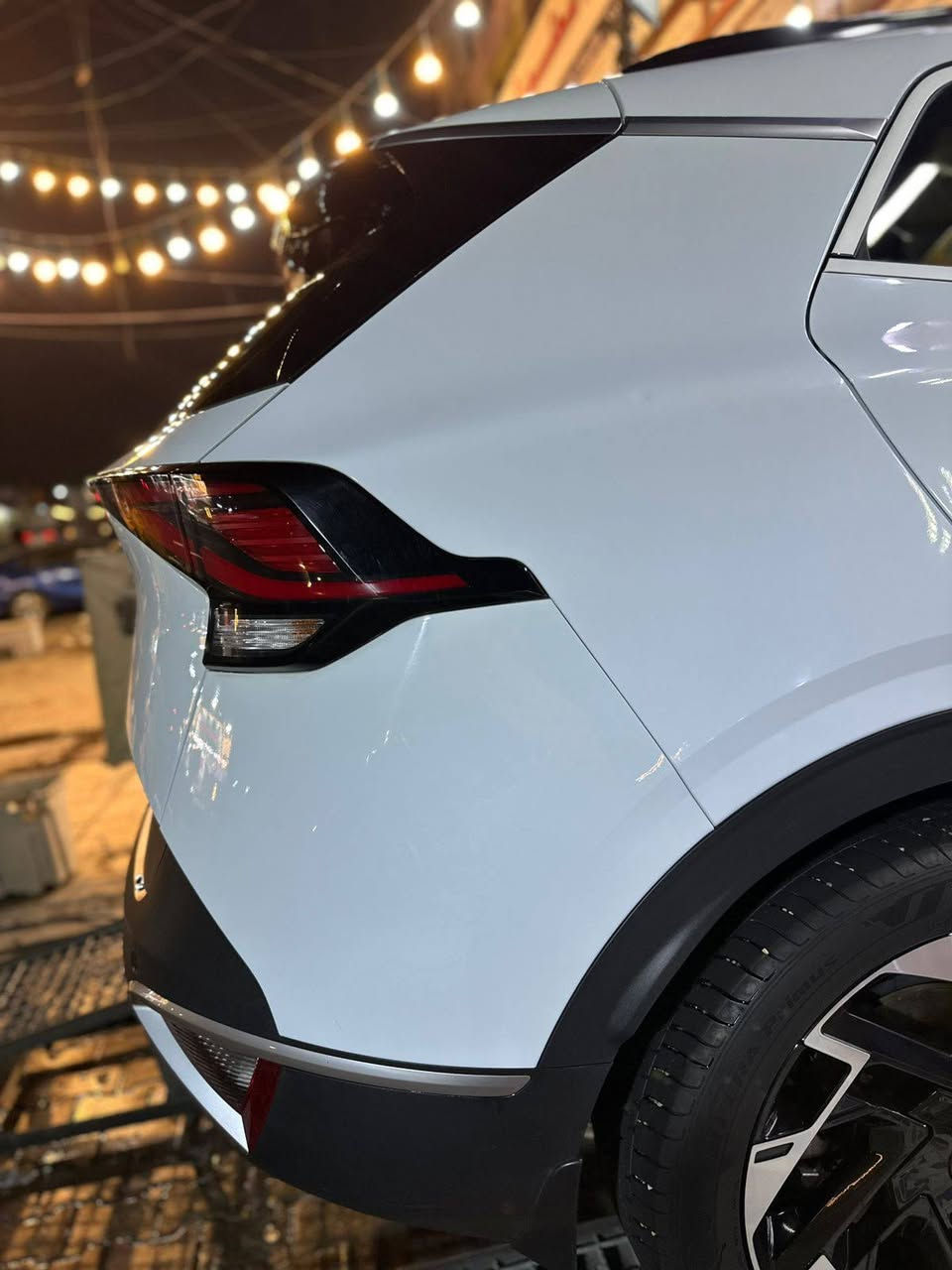 سبورتج 24 رقم اربيل
*ماشيه24
*موصفات جيتي لاين
*تو كلر ابيض اسود
*فتحت سقف بنراما
*بصمه وتشغيل عن بعد
*تفئه تبريد مقاعد
*مقاعد الاماميه كهرباء
*شاشه تدعم ابل كار بلي
*صندوق كهرباء
*اربع وضعيات قياده
*هندبريك 
*تبريد شاشه
*نزول منحدرات
*مانع تزحلق
*تحكمات ستيرن
*شفتات ستيرن
*شاشه وكامره
*6ايرباك
*ضمان كيا الدولي 5سنوات او 100الف كيلو متر
***********
